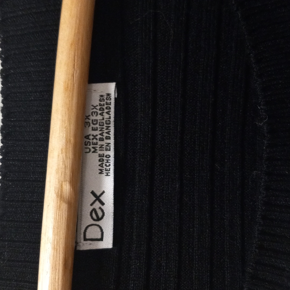 Dex Block Color Sweater - Picture 2 of 4